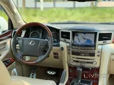 Lexus LX 570 S 2015